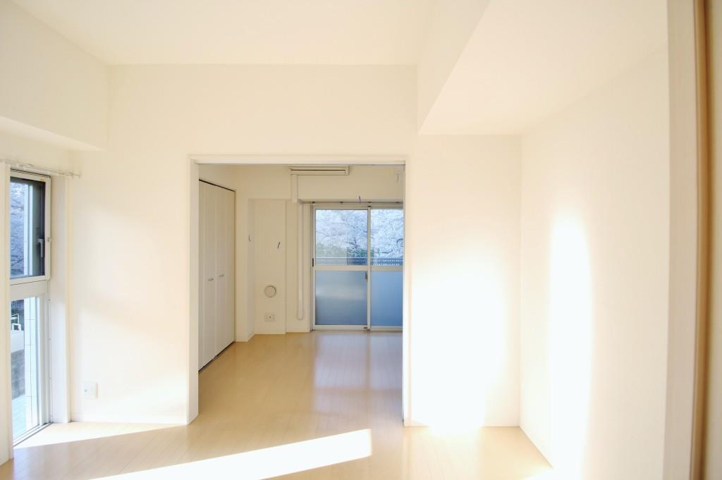 アールコート早稲田 リビング