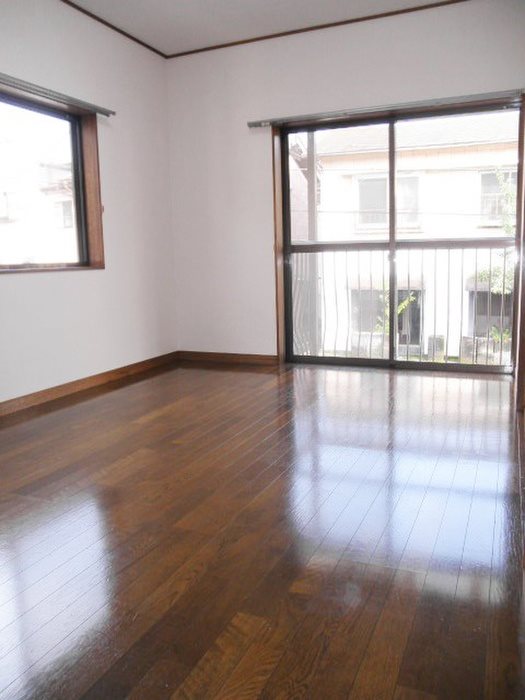 ハイツ・フォーレスト リビング