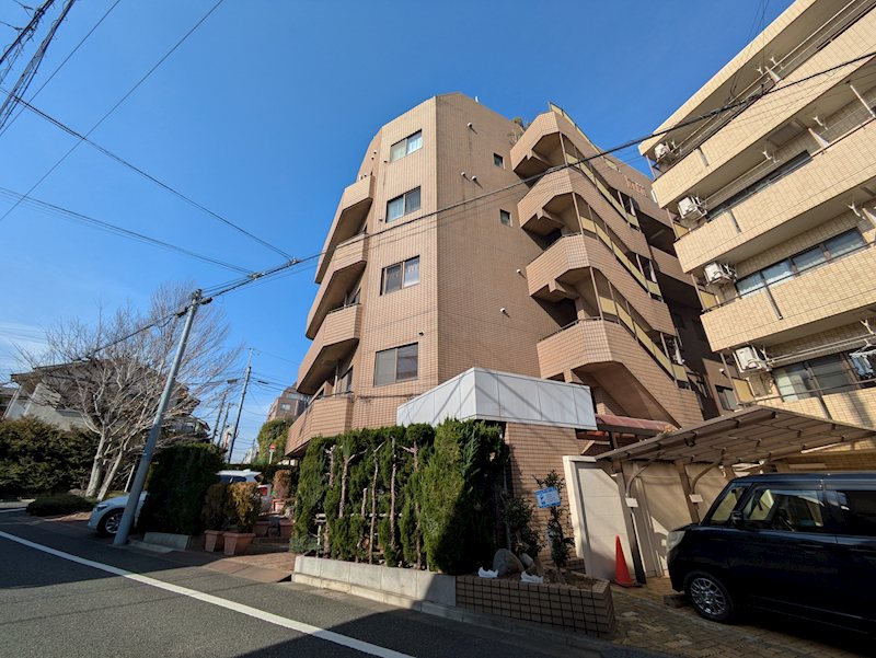 パインヒルガーデン 403号室 外観