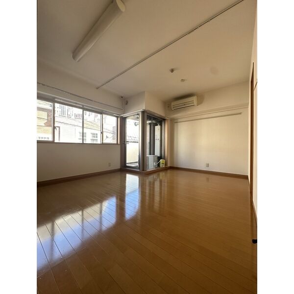 プリマヴェーラ リビング