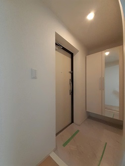 プライムヒル哲学堂 玄関