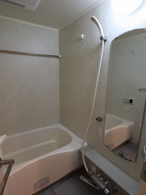 カスタリア新宿御苑 風呂画像