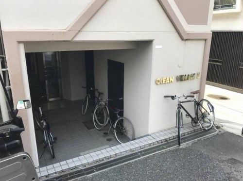 オーシャンヴィレッジⅡ 玄関