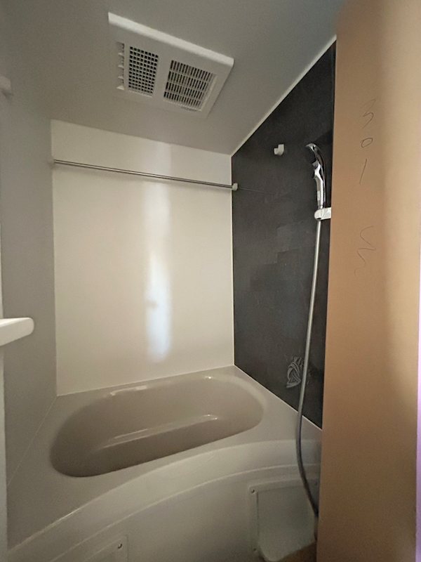 Laguna　Seca (ラグナセカ） 風呂画像