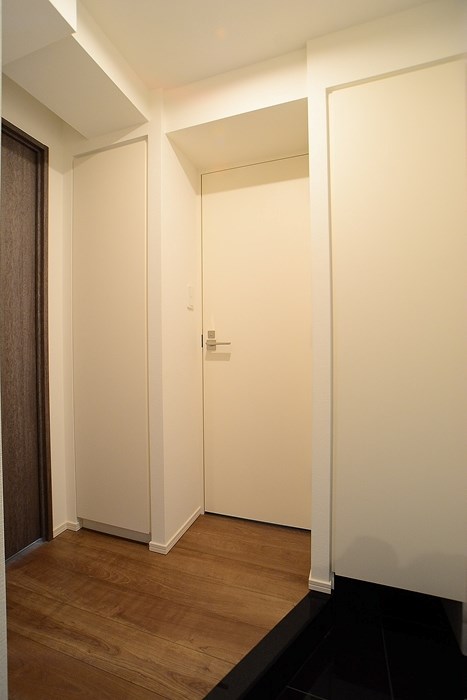 ステージグランデ千歳烏山アジールコート 玄関