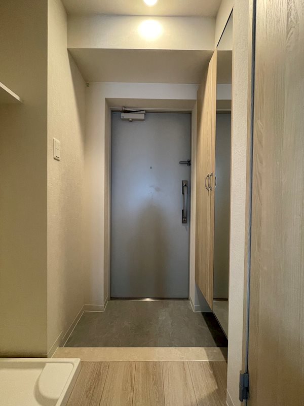 フェリシータ戸山 玄関