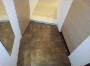 ZOOM新宿南Second 玄関