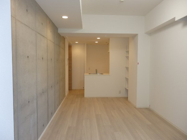 ZOOM新宿南Second リビング