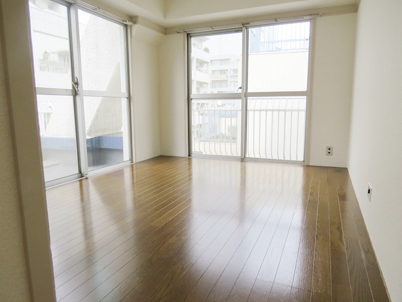 サーラ白金 ベッドルーム