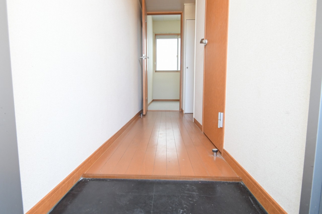 レオパレススペーシア　東池袋 玄関