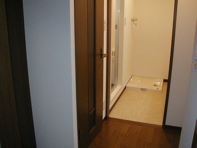 ウィステリアステージ１  玄関