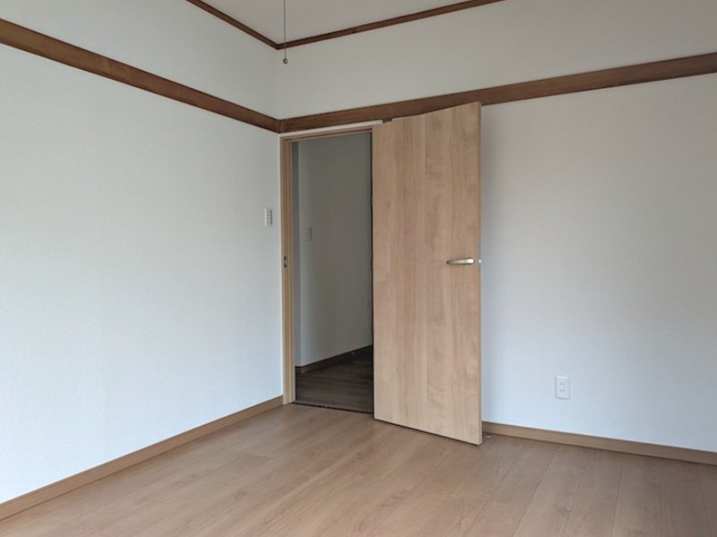 メゾネット堀中 ベッドルーム