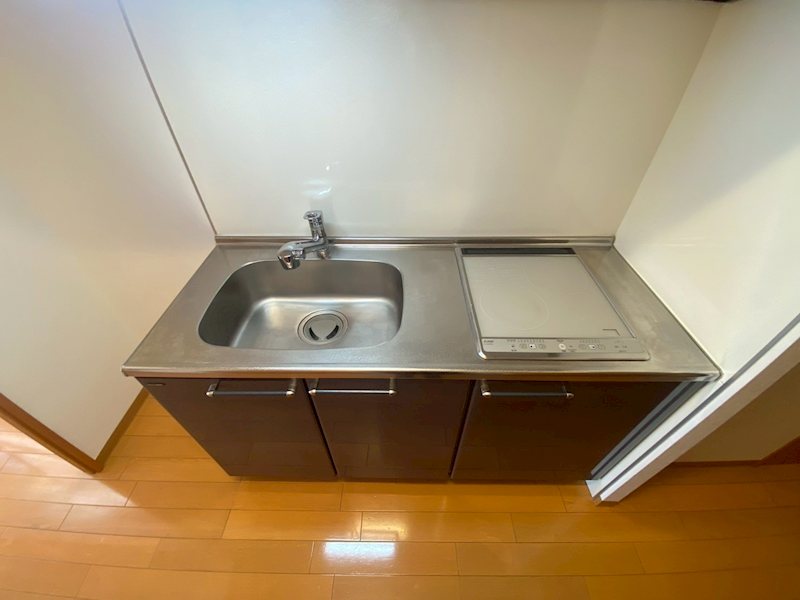 WISTERIA KOMAZAWA キッチン