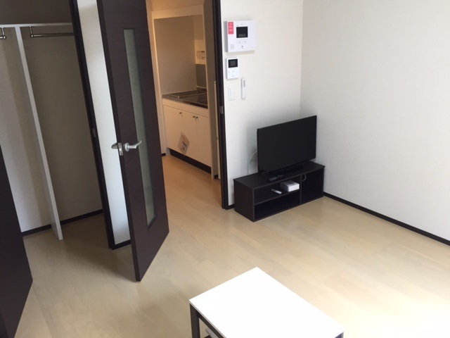 クレイノ林試の森 リビング