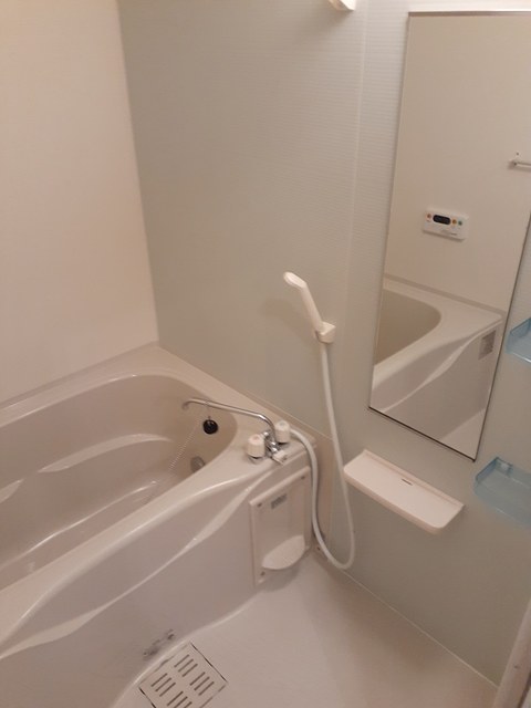 シュッド 風呂画像