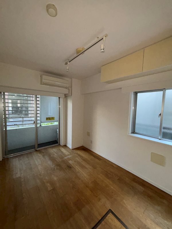 ブライズ新宿中井 玄関