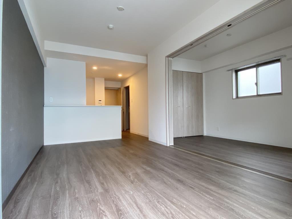 ヒューゲル本郷 リビング