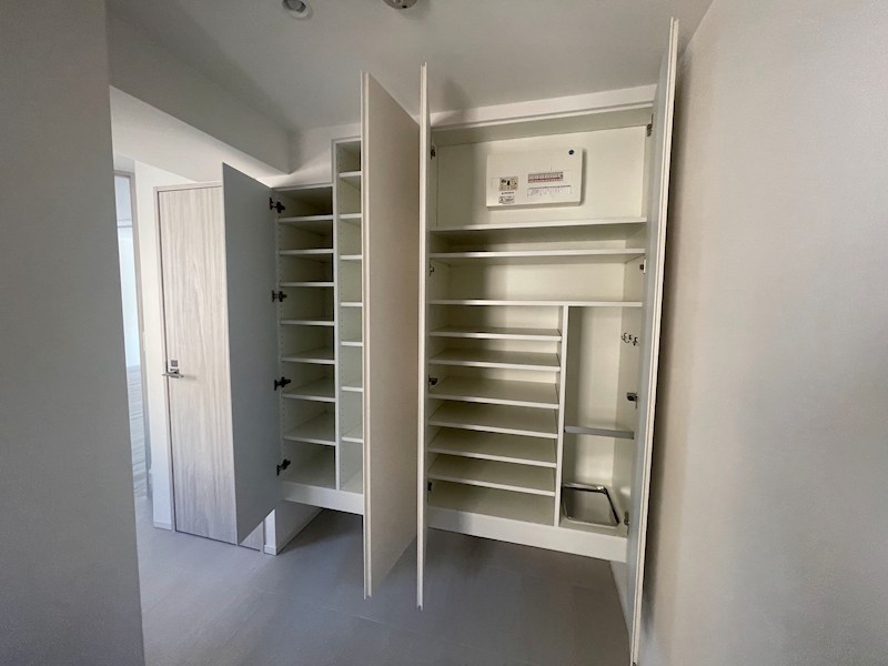 鷹番マンション 玄関