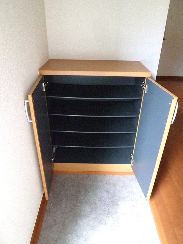 ﾊﾟﾙｺﾝｱｰﾊﾞﾝ梅里 玄関