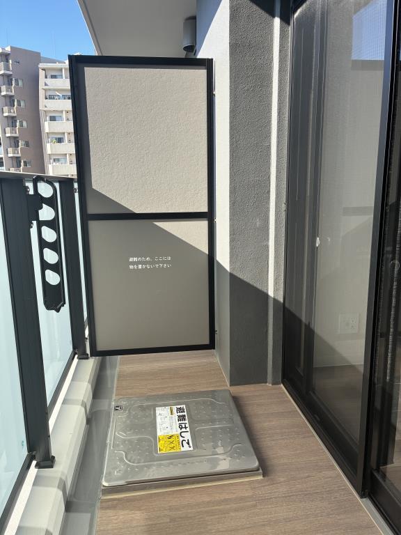 ROOTs Shinjuku Wakamatsucho(ルーツシンジュクワカマツチョウ) ベランダ