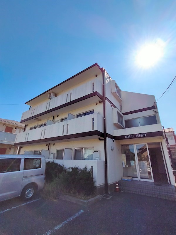 小崎マンション 301号室 外観