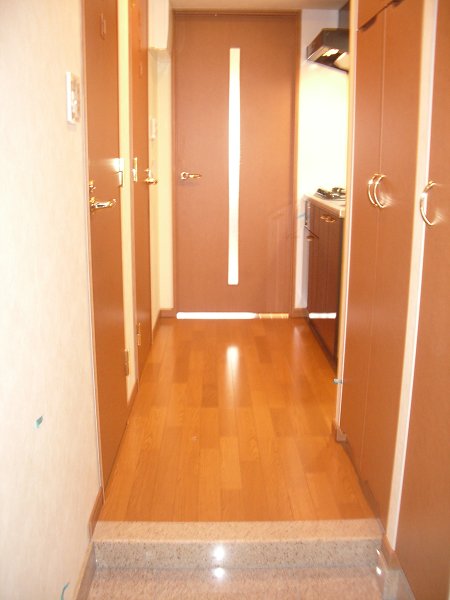 ルーブル浜田山 玄関