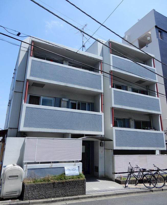 アムール戸山 303号室 外観