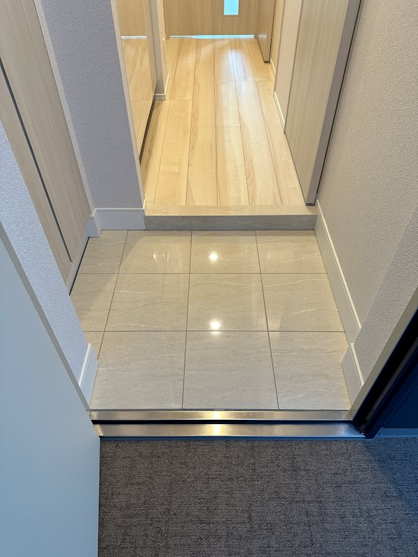 ARCOBALENO　TOGOSHIGINZA 玄関