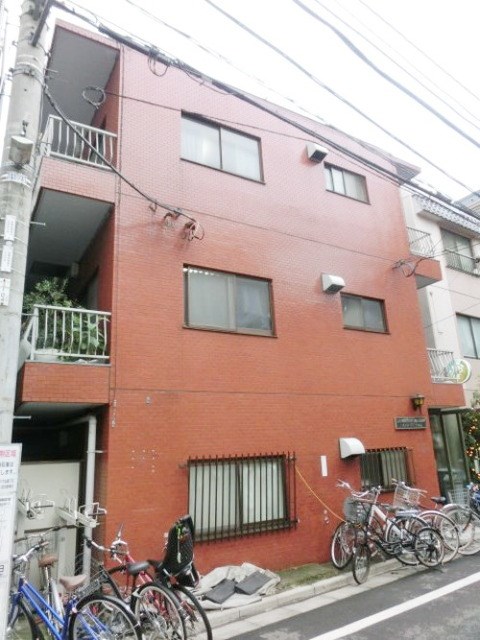 メゾン・ド・ぎおん 201号室 外観