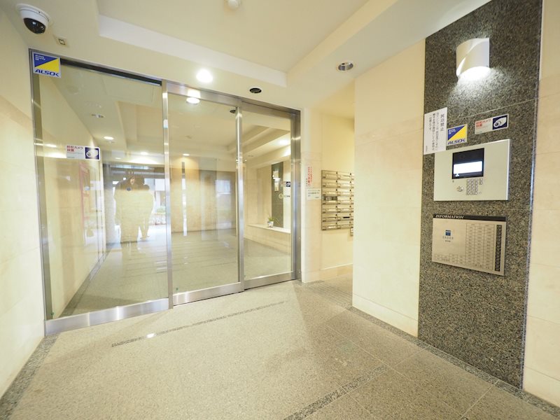 ナイスアーバン新中野 玄関