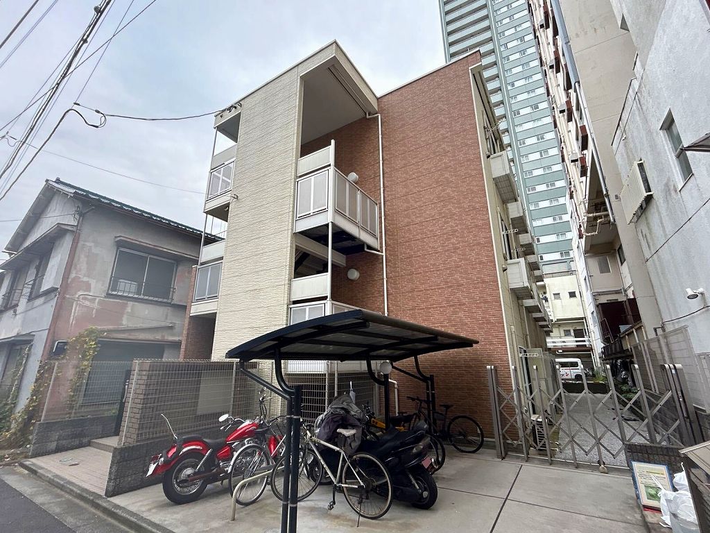 レオパレススペーシア　東池袋 304号室 外観