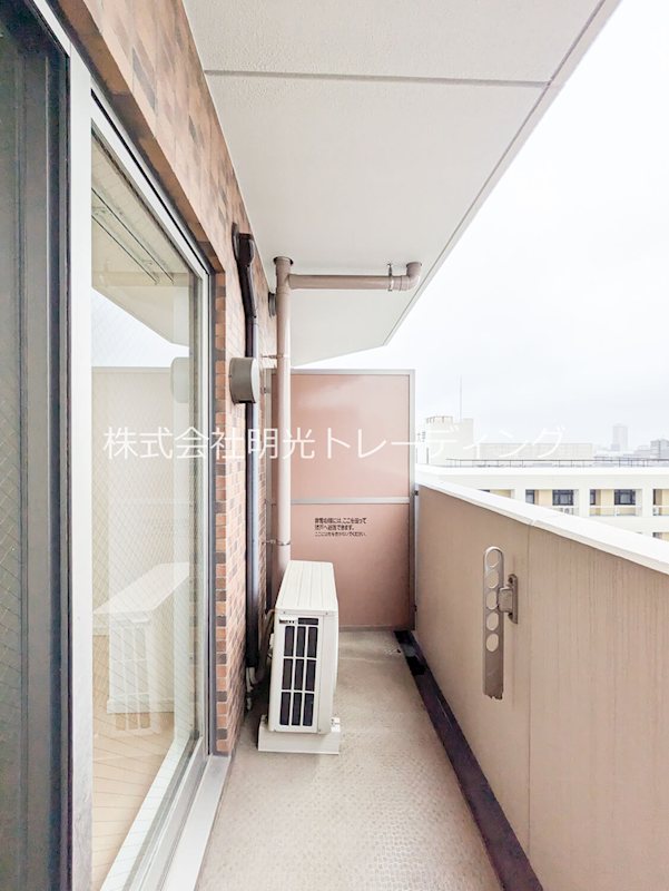 ﾌﾟﾚｻﾝｽ新宿御苑前ｱﾙﾃｨﾒｯﾄ ベランダ