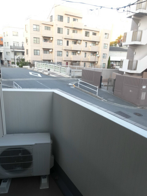 ディアレイシャス中野新橋 ベランダ