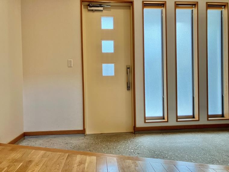 千駄木戸建 ベランダ