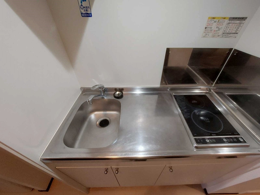クレイノＭＩＫＩ西新宿 キッチン