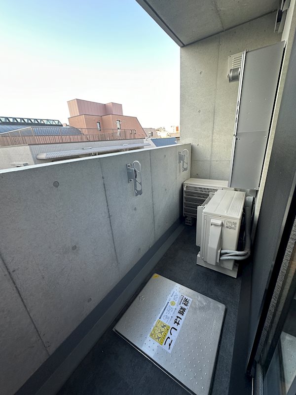 ZOOM西早稲田 ベランダ