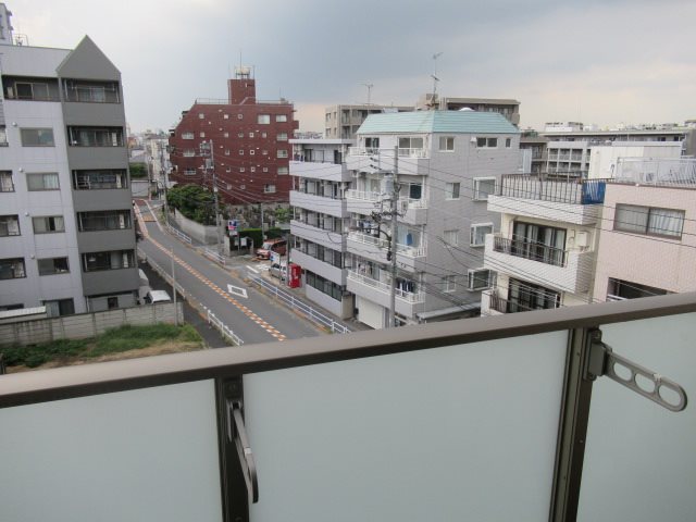 ＡＺＥＳＴ下落合 ベランダ