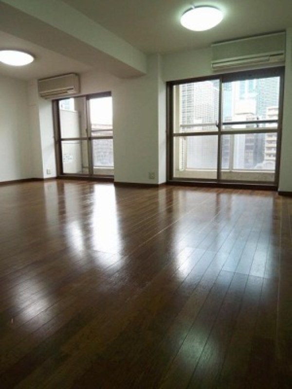 アイタウン・レピア リビング