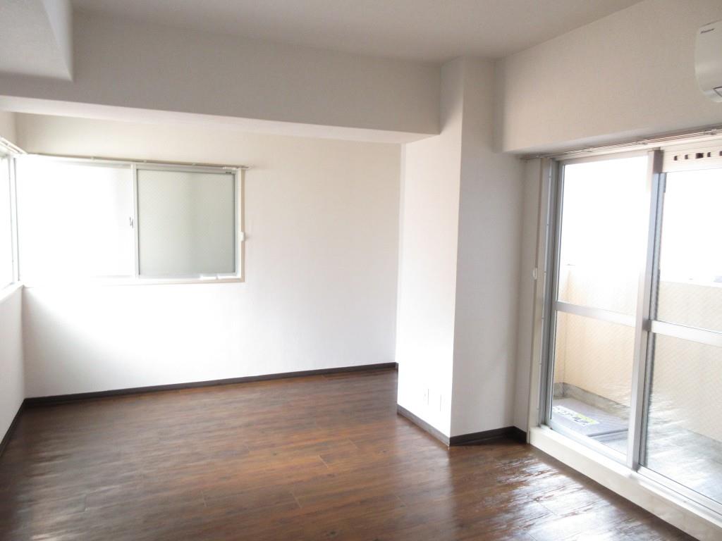 セジュール田町 リビング