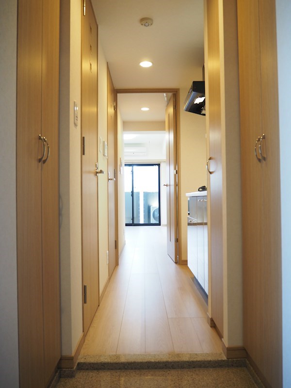 ルーブル三軒茶屋伍番館 玄関