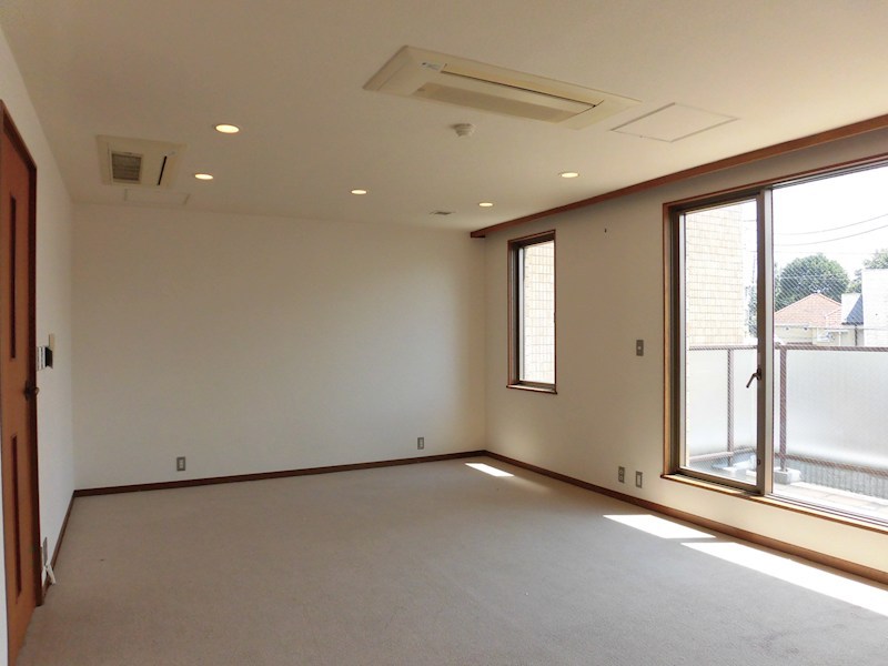 リズ都立大 リビング