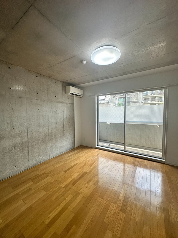 ラティエラ白金高輪 リビング