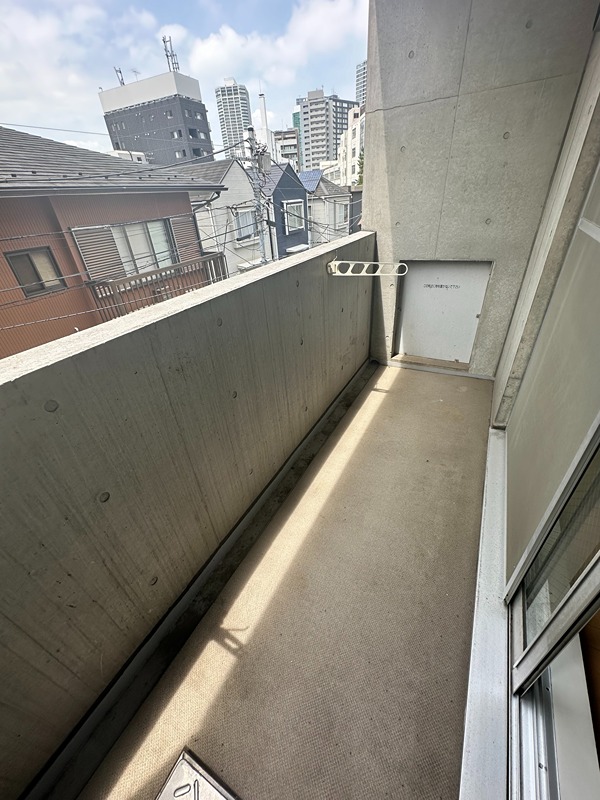 ラティエラ白金高輪 ベランダ