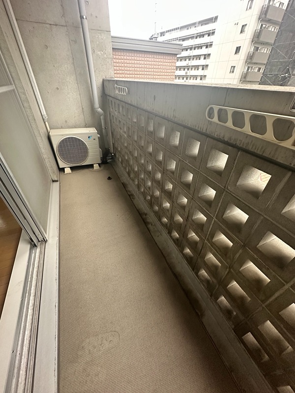 ラティエラ白金高輪 ベランダ