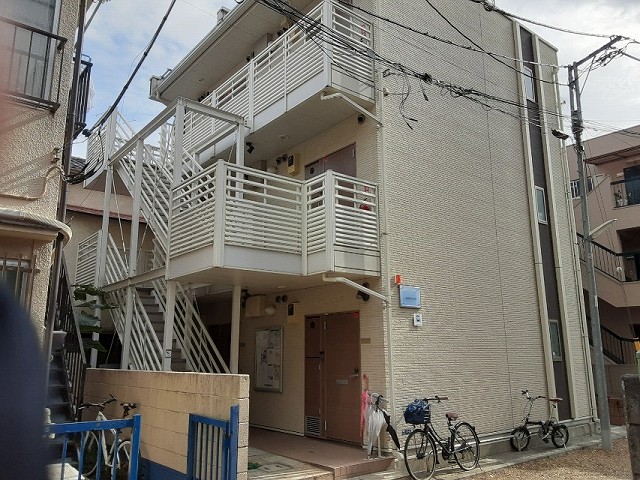 レオネクストＫＵＲＩＹＡＭＡ 301号室 外観