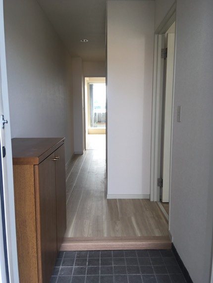 フラッツ下馬A 玄関