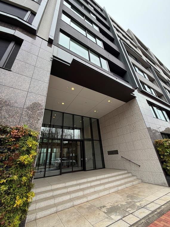 南青山マスターズハウス 外観写真