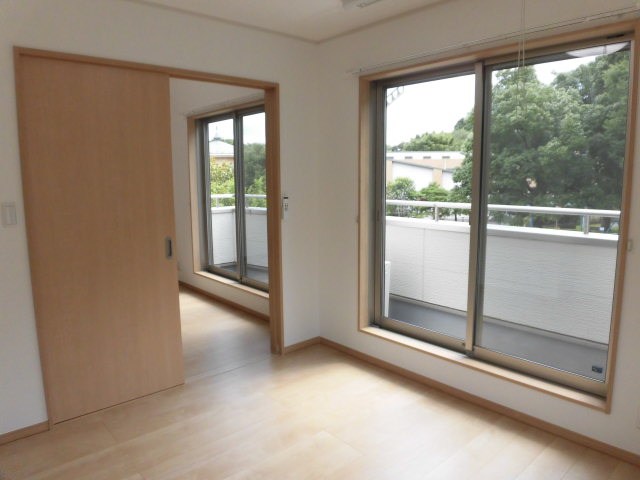 サンライズ烏山 ベッドルーム