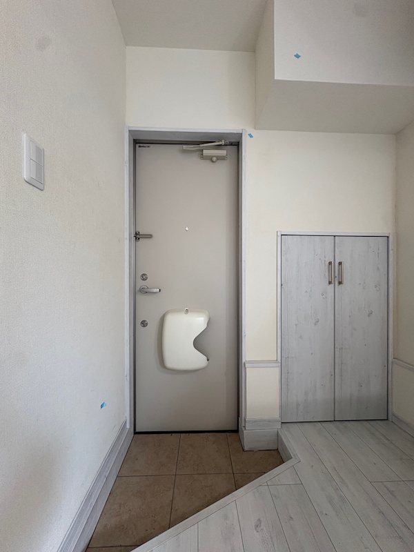 ライブリー三軒茶屋 玄関