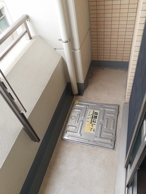 ホーメイ　ビルディング ベランダ